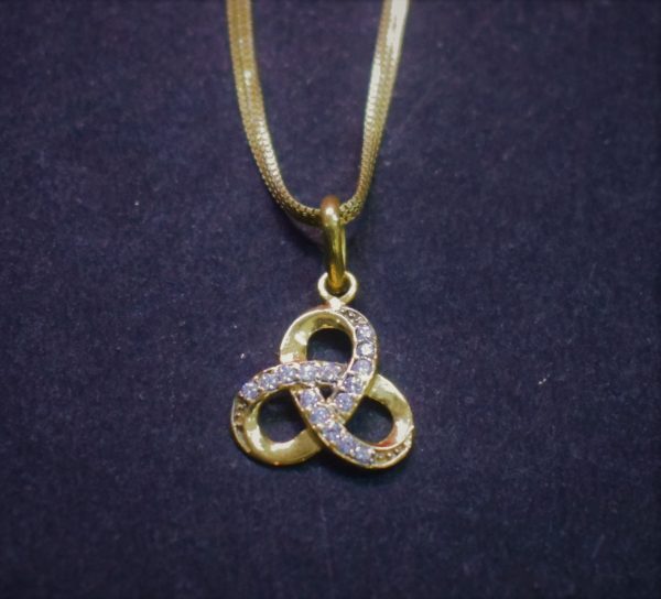 AD 18Carrot GOLD Pendant. - Image 3