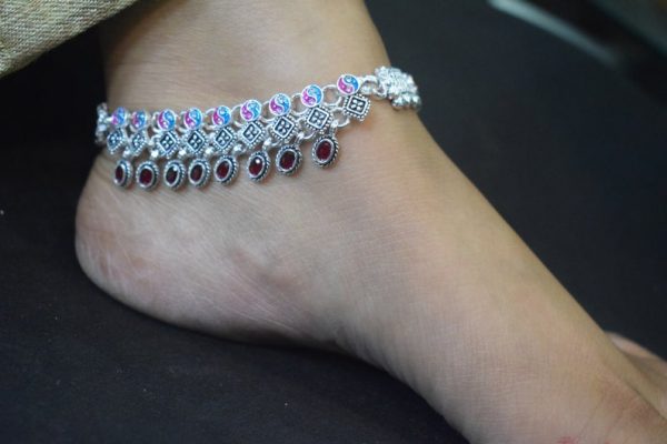 AD Studded Anklet(Payal) for Women.